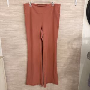 Gap Fit Studio Rib Sky High Flare Leggings women's size XL